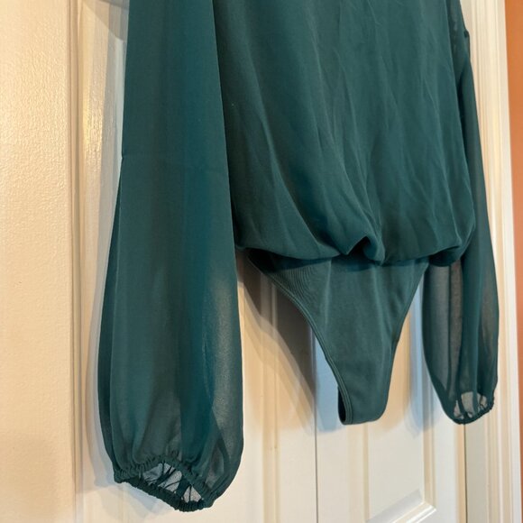 ARITZIA Wilfred Bodysuit Blouse | Size Small - Picture 4 of 9